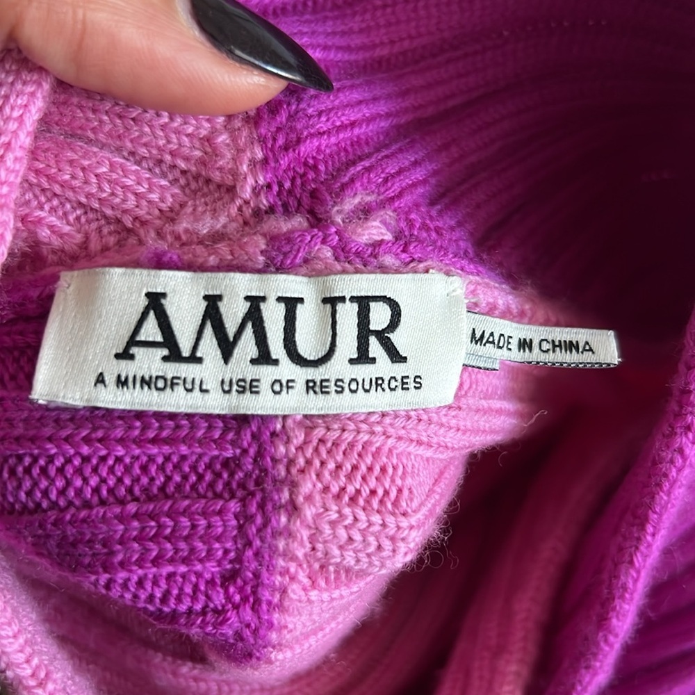 Amur Pink and Purple Cropped Sweater - Picture 9 of 10
